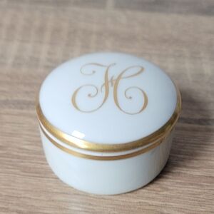 Limoges White and Gold Monogrammed Box "H" Ring Box